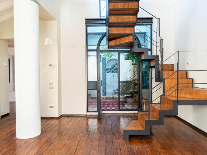 Appartamento con 6 locali in affitto in Centro Storico, Parma