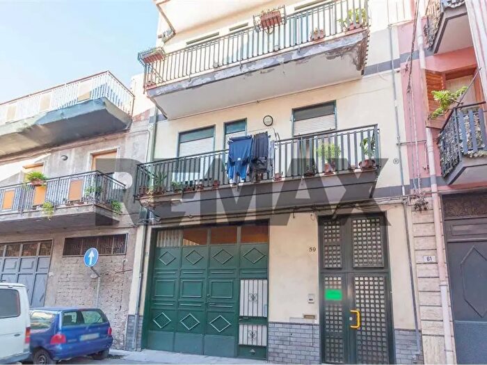 Appartamento con 5 locali in vendita in Via Vincenzo Monti a, Paterno'
