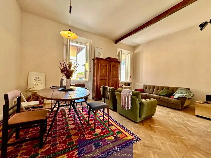 Appartamento con 5 locali in affitto in Via Domenico Burchiello, Firenze