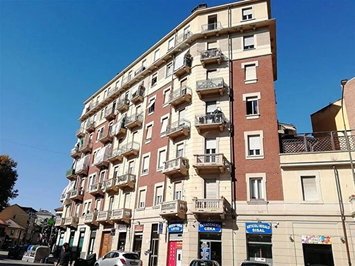 Appartamento trilocale in vendita in Via Luigi Salvatore Cherubini Torino, Torino