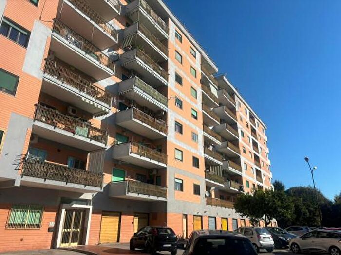Appartamento quadrilocale in vendita in Via Napoli, Casalnuovo Di Napoli