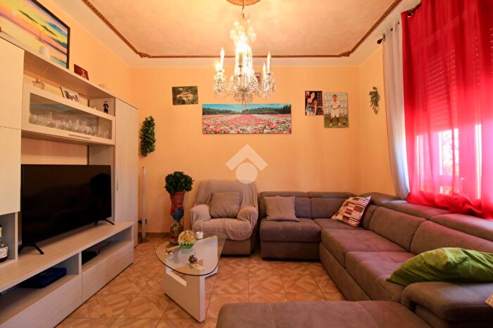 Appartamento trilocale in vendita in Via della Grotta Giusti, Monsummano Terme