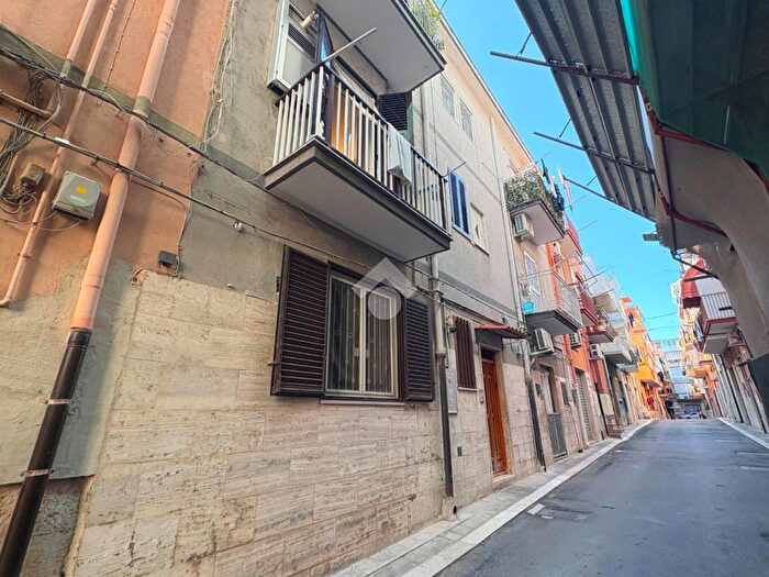 Appartamento bilocale in vendita in Via G Affaitati, Barletta
