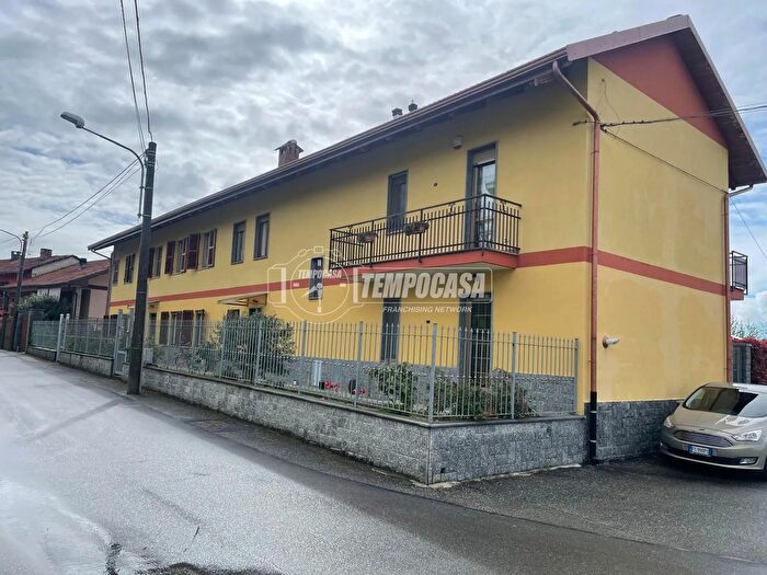 Appartamento trilocale in vendita in Pianezza