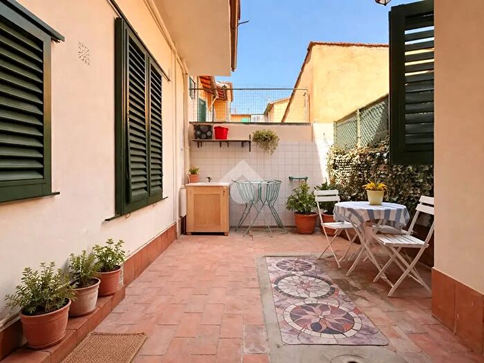 Appartamento trilocale in vendita in Via Ubaldino Peruzzi, Bagno A Ripoli