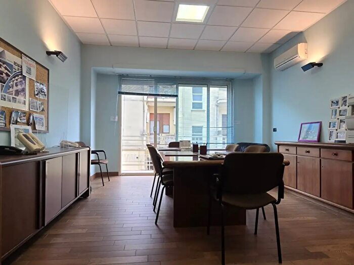 Appartamento trilocale in vendita in Via Giosue Carducci, Pescara