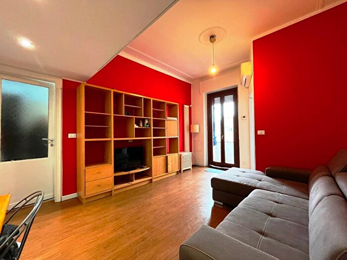Appartamento bilocale in affitto in Viale Carlo Espinasse, Certosa, Milano