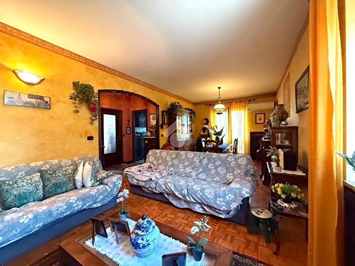 Appartamento quadrilocale in vendita in Via Giretti, Bricherasio