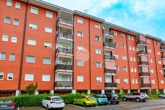 Appartamento con 5 locali in vendita in Via Luigi Einaudi, Settimo Torinese