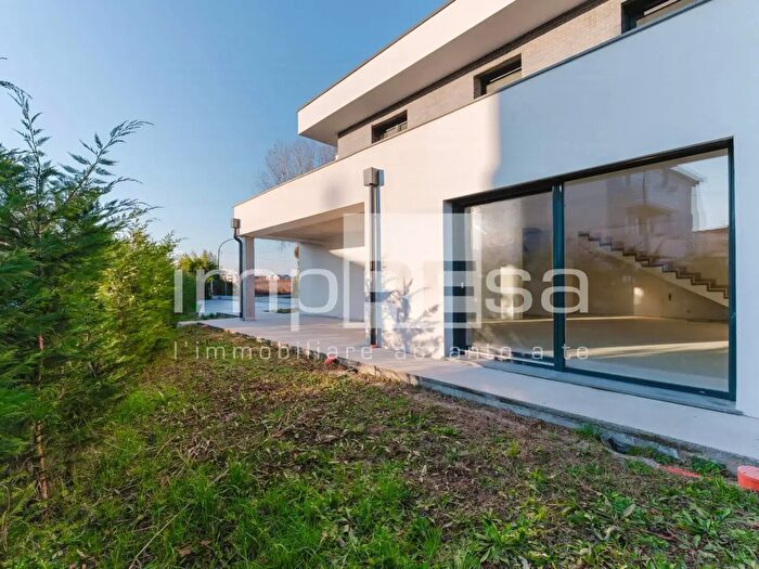 Casa con 6 locali in vendita in Borgo San Giacomo, Venezia