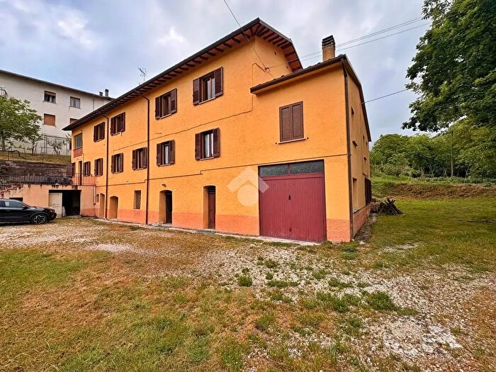 Appartamento quadrilocale in affitto in Appartamento Via del Mattatoio, Sigillo