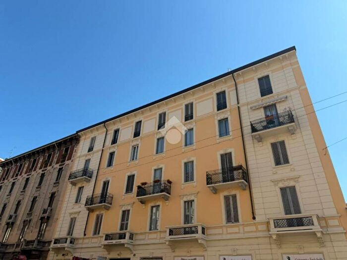 Appartamento trilocale in affitto in Via Galvano Fiamma, Indipendenza, Milano