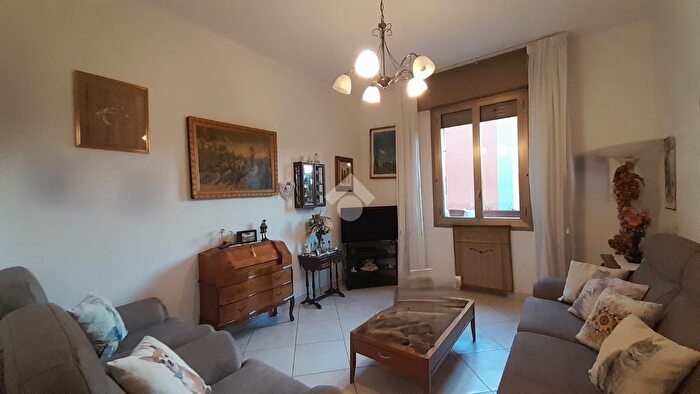 Appartamento trilocale in vendita in Via Quirino di Marzio, Bologna