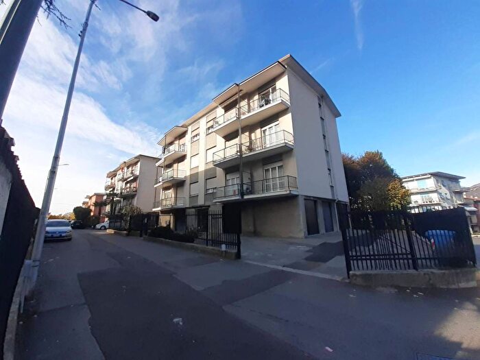 Appartamento bilocale in affitto in Albate Muggiò, Como