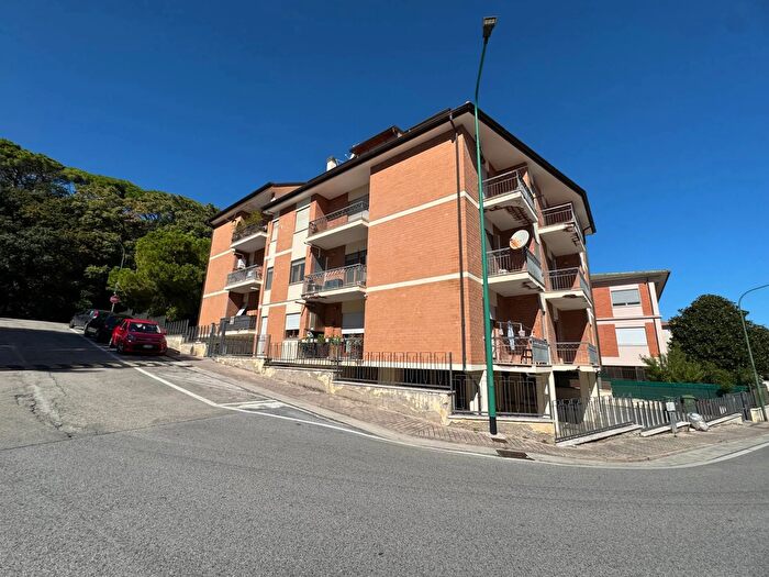 Appartamento con 6 locali in vendita in Via Adige Snc, Porto SantElpidio