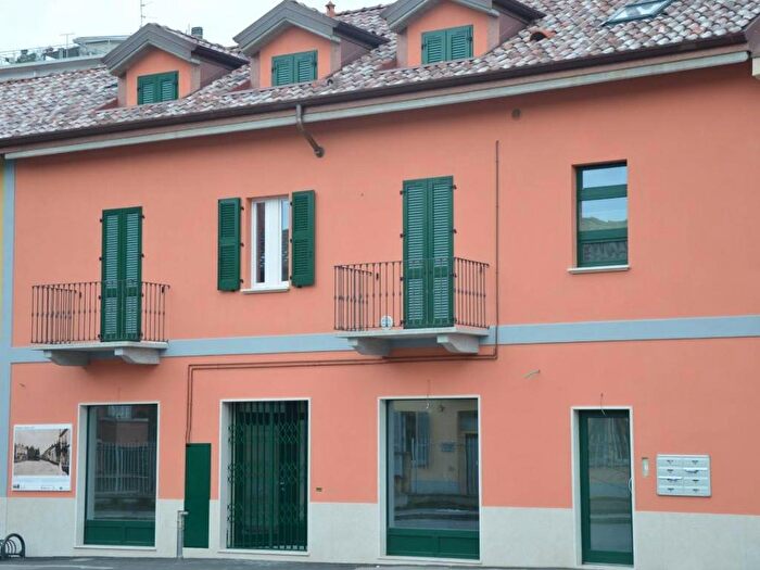 Appartamento bilocale in affitto in Piazza Daelli, Villasanta