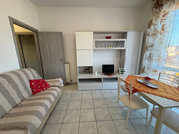 Appartamento trilocale in vendita in Corso Giacomo Matteotti, Castel San Giovanni