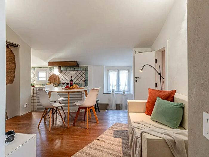 Appartamento trilocale in vendita in Gambassi Terme