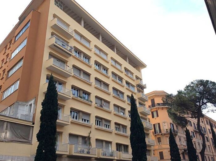 Appartamento bilocale in affitto in Via Salaria, Trieste Coppedè, Roma