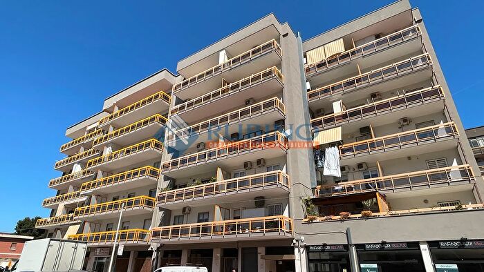 Appartamento quadrilocale in vendita in Via Napoli P, Bari