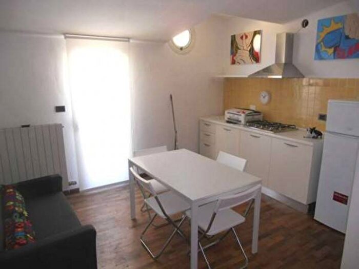 Appartamento trilocale in affitto in Piazza dei Cavalieri, Santa Maria, Pisa