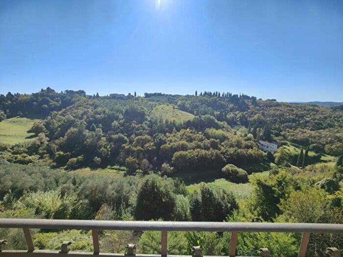 Appartamento con 5 locali in vendita in San Miniato