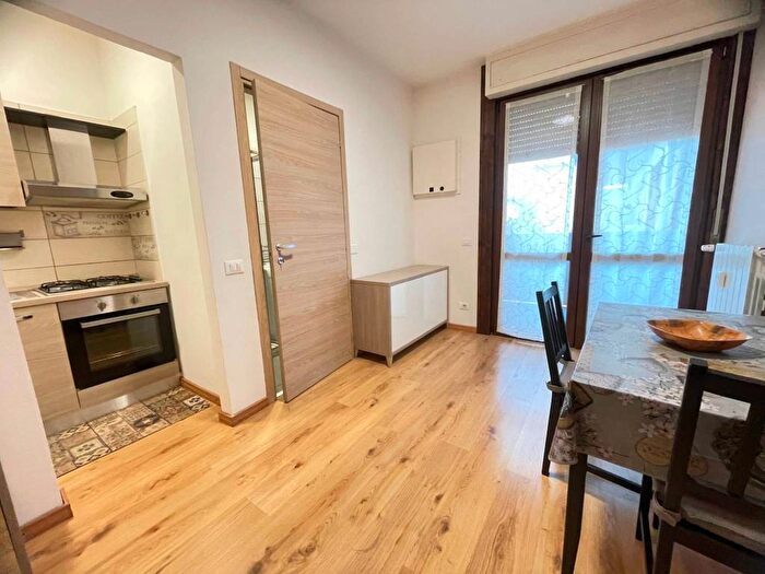 Appartamento bilocale in affitto in Via Uccelliera, Villaggio Giardino, Modena