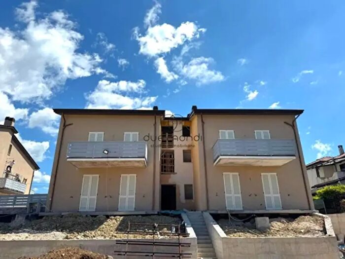 Appartamento trilocale in vendita in Via Ungheria, Spoleto
