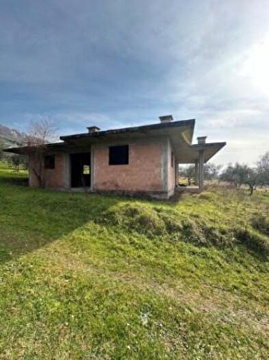 Casa in vendita in Via Collemassaro, Alatri