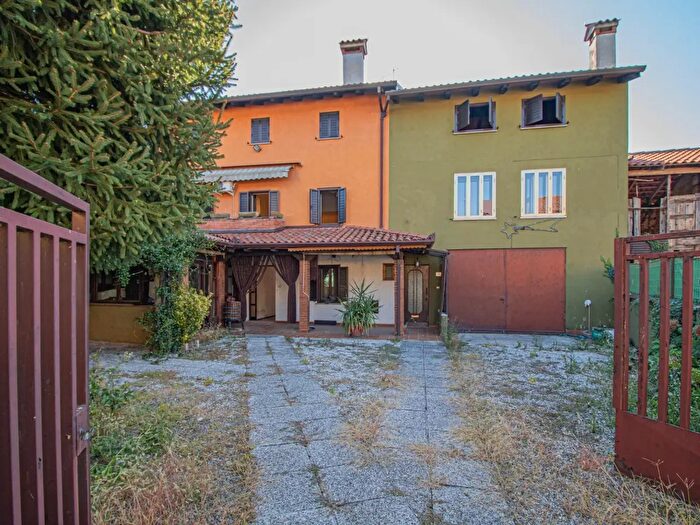 Casa con 5 locali in vendita in Via Orgnano, Campoformido