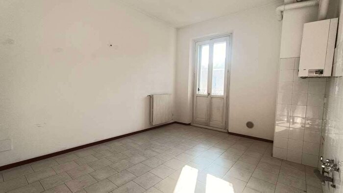 Appartamento bilocale in affitto in Via Stoppani, Morgagni, Milano