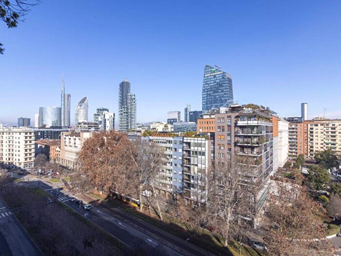 Appartamento trilocale in affitto in Via Giuseppe Marcora, Porta Nuova, Milano