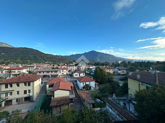 Casa con 5 locali in vendita in Via a Toaldi, Schio