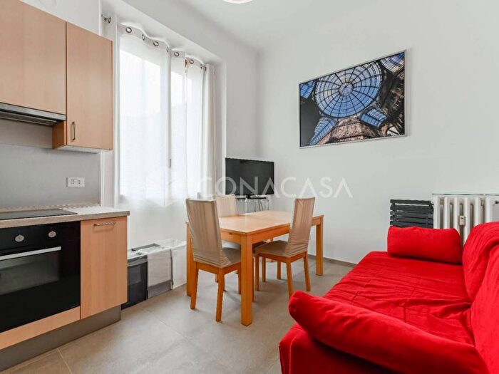 Appartamento trilocale in affitto in Via Francesco Soave, Porta Romana Medaglie dOro, Milano