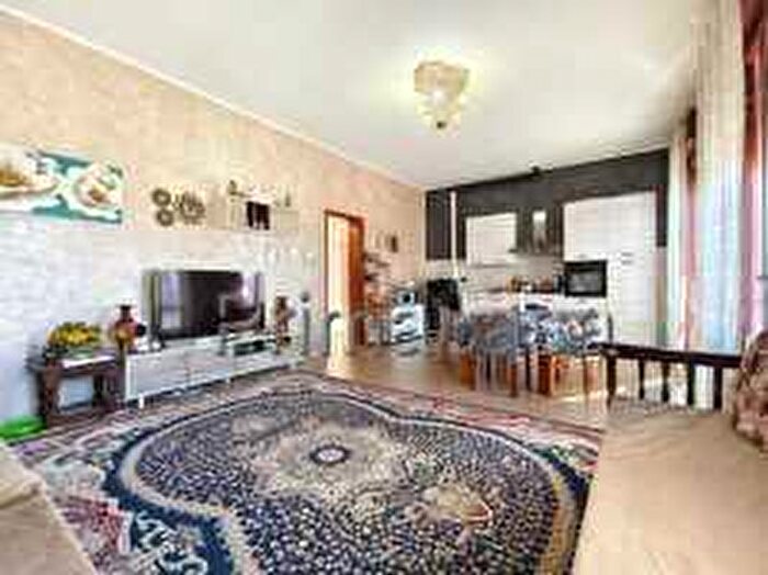 Appartamento con 7 locali in vendita in Via Giuseppe Mazzini, Casaleone