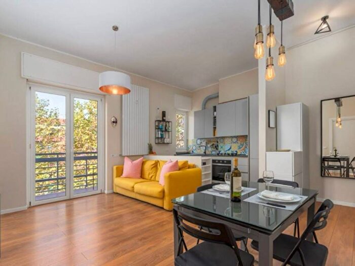 Appartamento bilocale in affitto in Viale Molise, Molise Cuoco, Milano