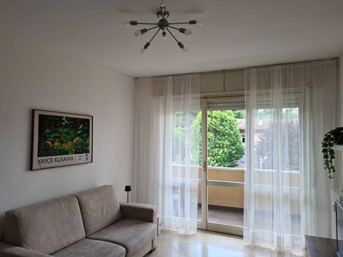 Appartamento bilocale in affitto in Via Pellegrino Tibaldi, Tavernola, Como