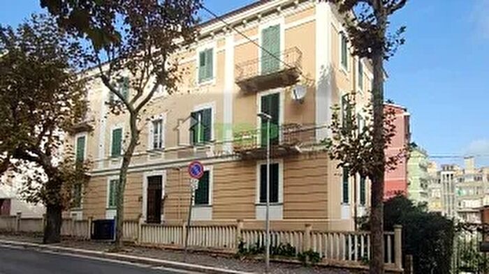 Appartamento quadrilocale in vendita in Viale Amendola Chieti Ch, Chieti