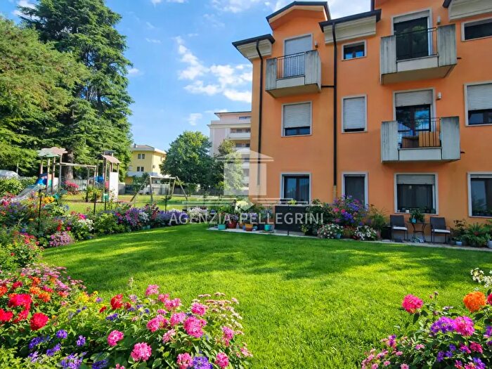 Appartamento quadrilocale in affitto in Via Domenico Pittarini, Vicenza