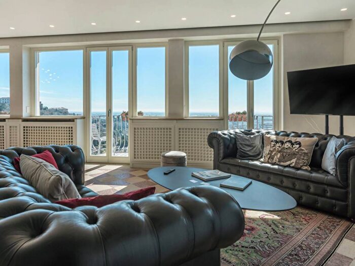 Casa quadrilocale in affitto in Via Sudorno, Colli, Bergamo