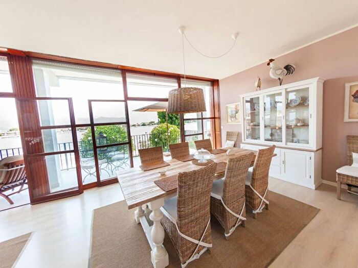 Appartamento trilocale in affitto in Via C A Fabbricotti, Bocca Di Magra, Ameglia