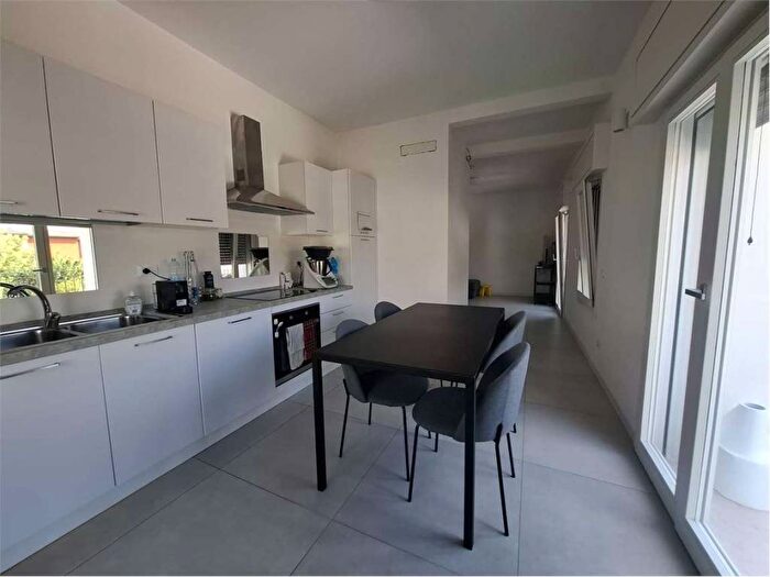Appartamento quadrilocale in affitto in Desenzanino, Desenzano del Garda