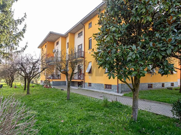 Appartamento trilocale in vendita in Via Alcide De Gasperi, Collecchio