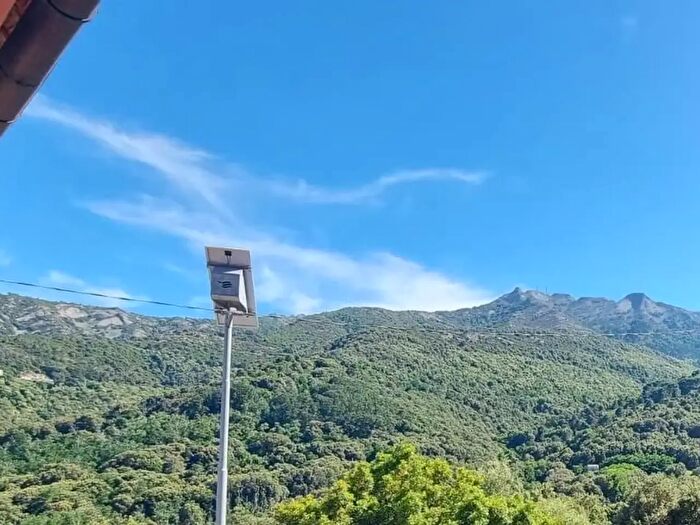 Appartamento bilocale in vendita in Marciana