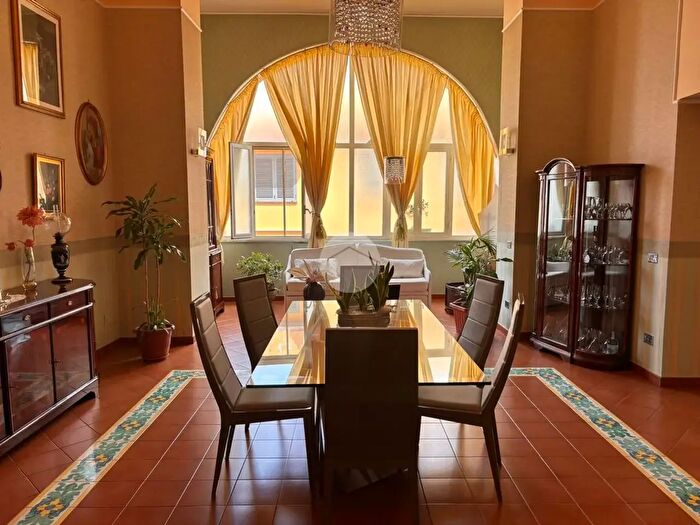 Appartamento quadrilocale in vendita in Via Roma, Gragnano