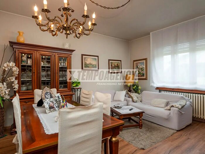 Casa con 5 locali in vendita in Viale Don Bosco, Sassuolo