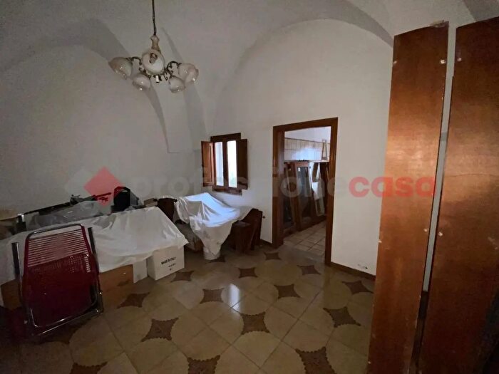 Appartamento bilocale in vendita in Via Roma, Avetrana