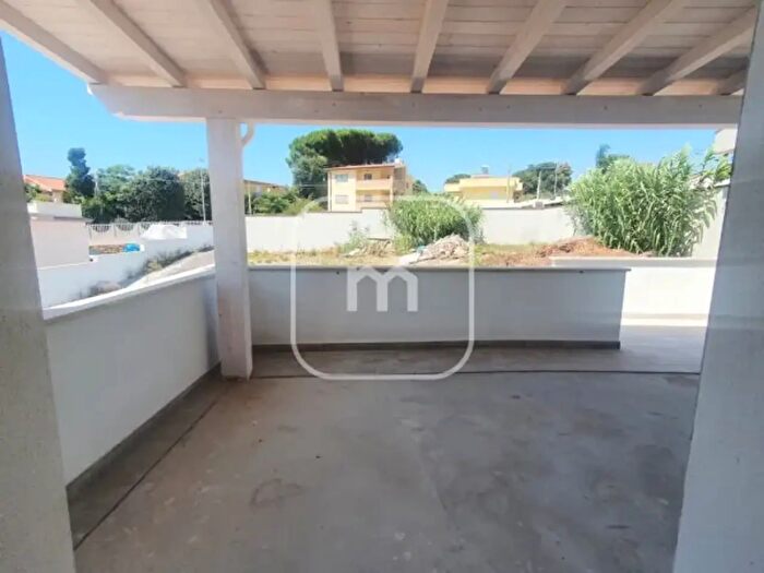 Casa quadrilocale in vendita in Via Odino, Anzio