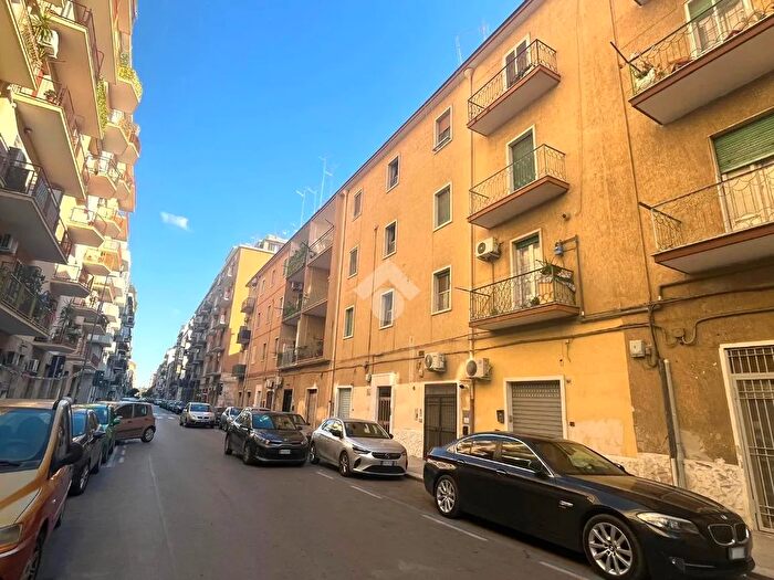 Appartamento trilocale in vendita in Via Monte Grappa, Foggia