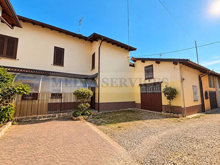 Casa quadrilocale in vendita in Via Fosso Galana N, Gropello Cairoli